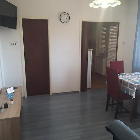 Marica 1 Daire Krk Town