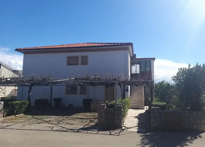 Marica 1 Apartment *